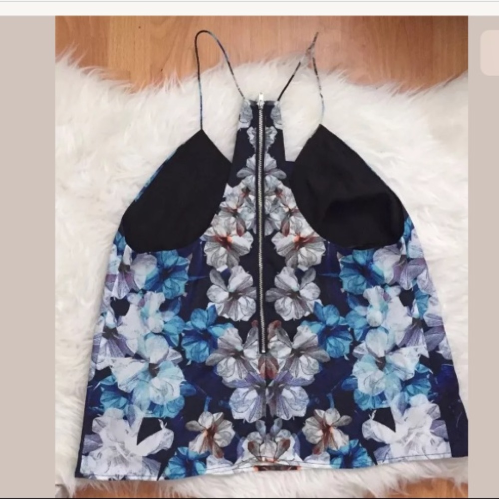 Finders Keepers Blue Floral Tank - Picture 2 of 6